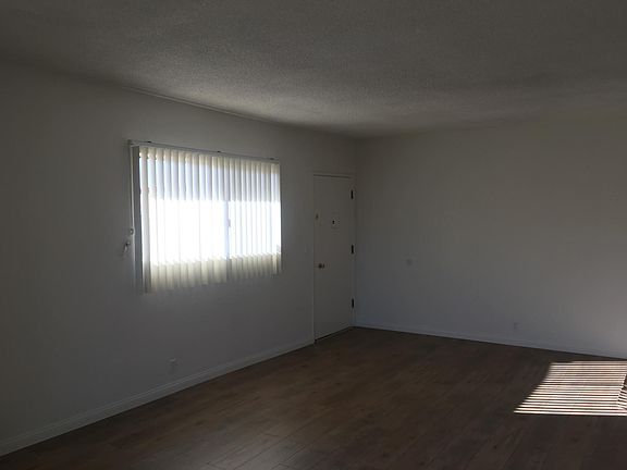 4th image of 3745 S Bentley Ave #4