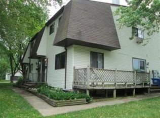 1666 Tonya Trl #R-4, Neenah, WI 54956
