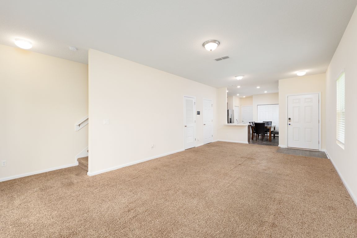 next background image