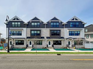 711 N Saint Peter Ave, South Bend, IN 46617