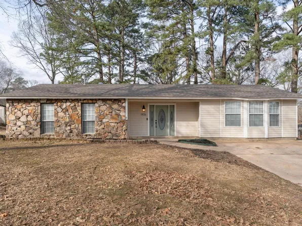 1906 Whitlock Dr, Benton, AR 72015