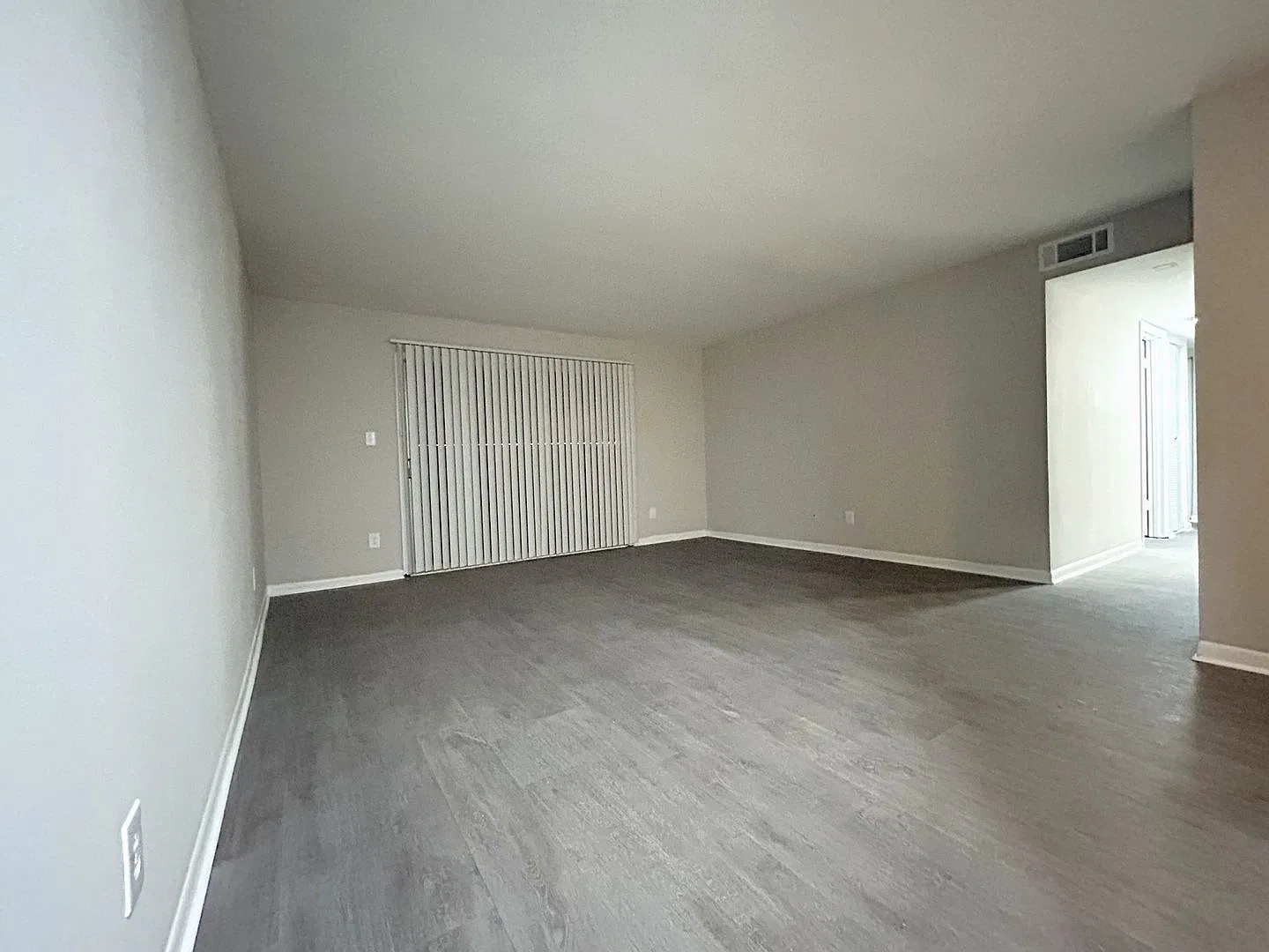 Spacious 3 Bed, 1 Bath Condo at Orchard Trace — Photo 3