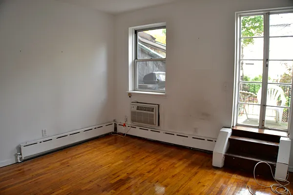 Rented by Oak Tree LLC | media 11