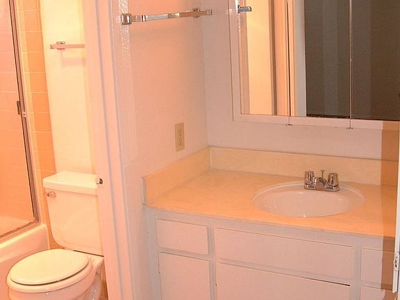 5th image of 7434 Mesa College Dr APT 6