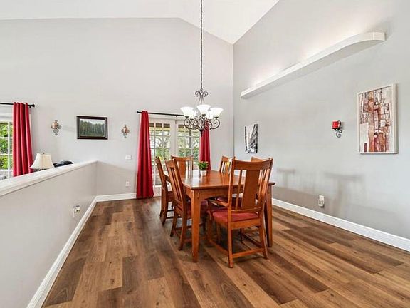 5th image of 2546 Mason Oaks Dr