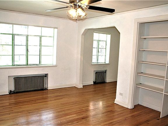 2nd image of 1001 N Logan St #107