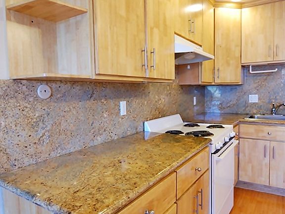 3rd image of 226 88th St