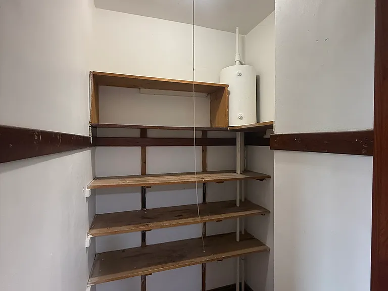 42 Maple St — Photo 13