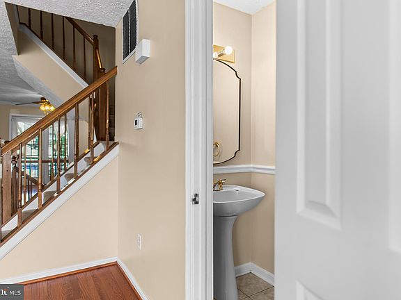 5th image of 8514 Rheims Ct