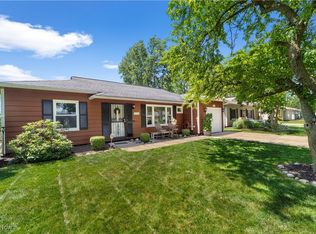 6858 Oakwood Rd, Parma Heights, OH 44130