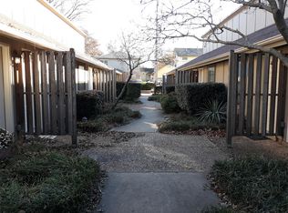 123 W Virginia Ave APT 12, Stillwater, OK 74075