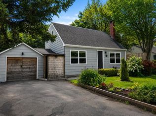 208 Donaldson Ave, Halifax, NS B3M3B5