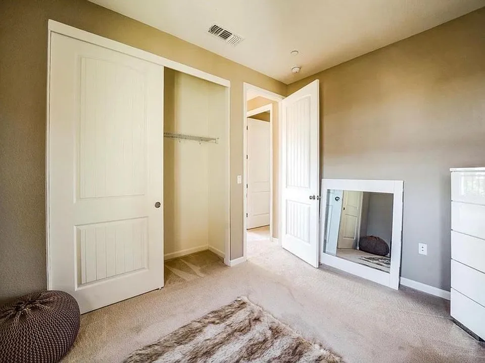405 Baja Ct
