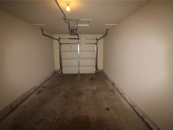 5th image of 4727 Sweetwood Ct
