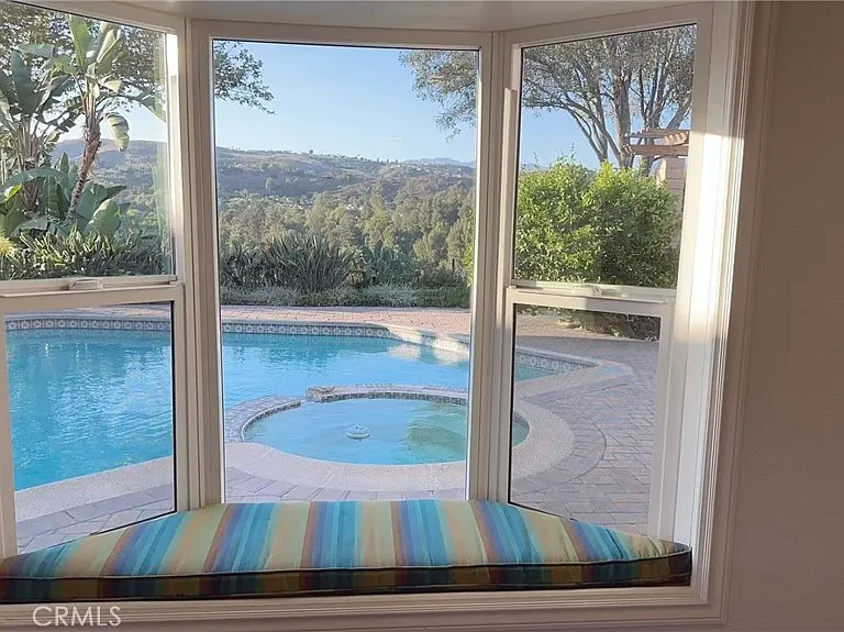 19879 Vista Hermosa Dr — Photo 8
