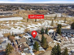 40 E Wood Cres SW, Calgary, AB T2W 4B6