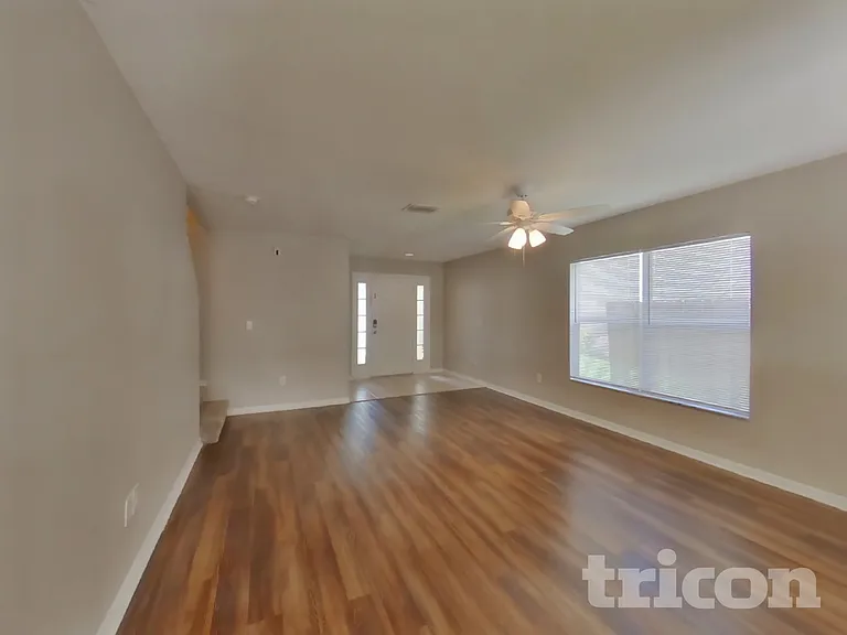 6739 Summer Haven Dr — Photo 3