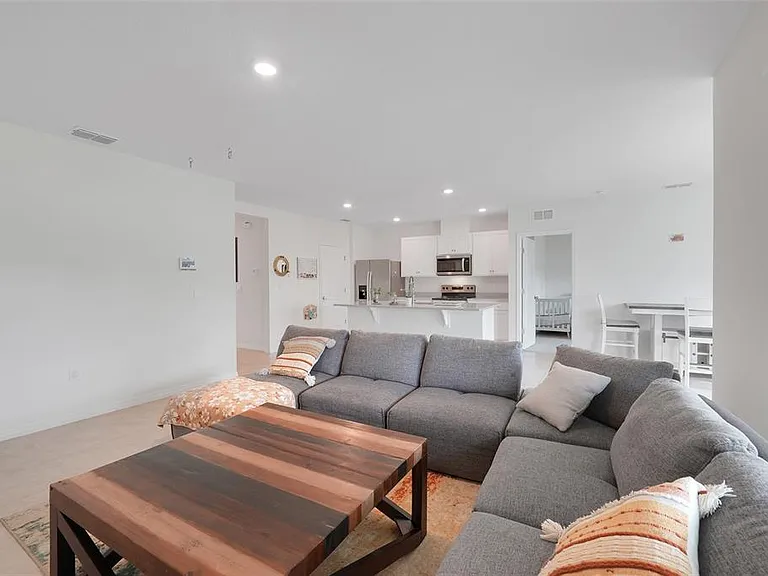 3041 Tobago Dr — Photo 12