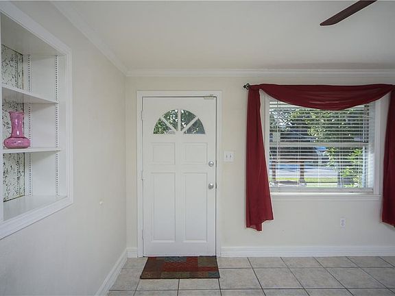 3rd image of 3526 Lei Dr
