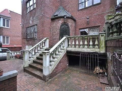 1st image of 67-32 Burns St #1