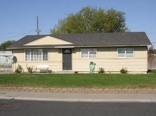 2004 W Spruce St, Moses Lake, WA 98837