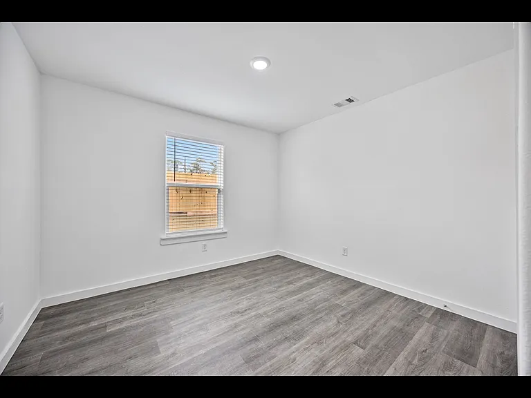 8222 Bigwood St #2 — Photo 4