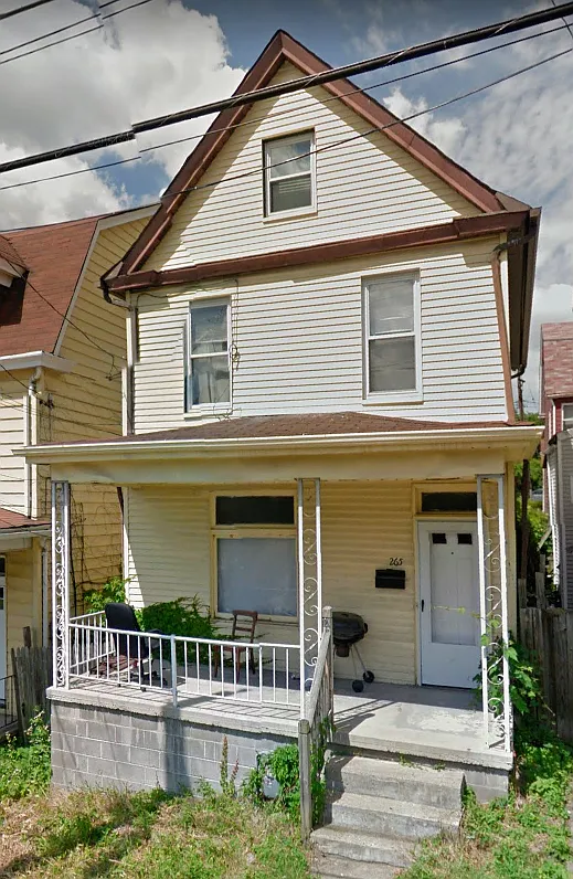 5 bed, $4,125 — Photo 1