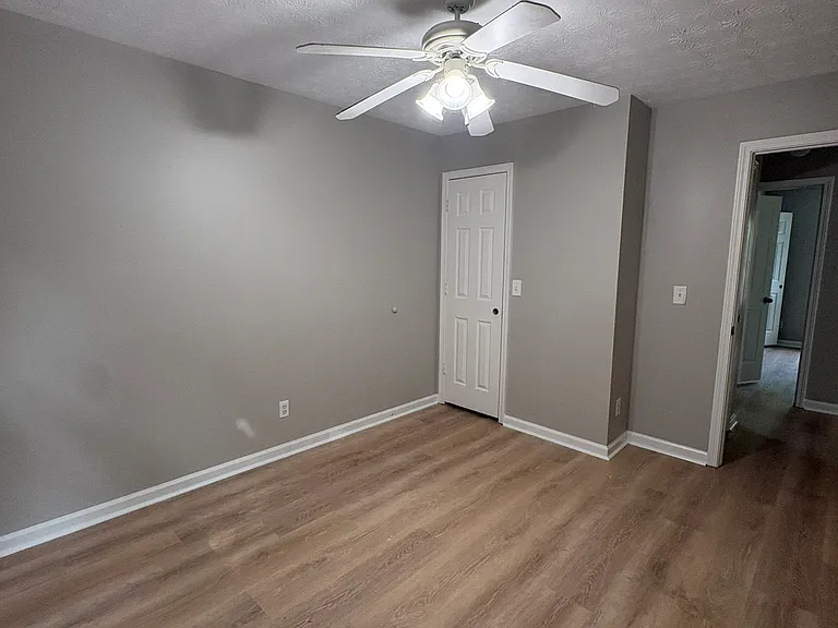 2700 Fort Daniels Dr — Photo 26