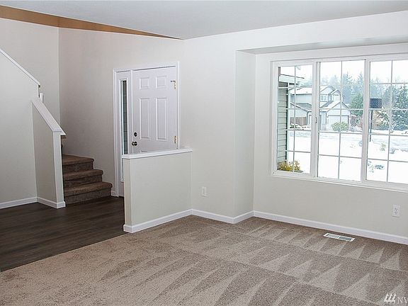 4th image of 24201 41st Ave E