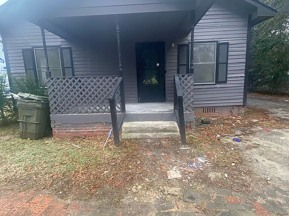 5th image of 113 Woodlawn Ave
