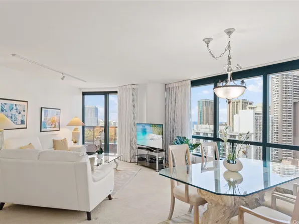 1888 Kalakaua Ave APT 2405, Honolulu, HI 96815