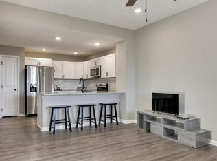 2245 N Aaron Way, Fremont, NE 68025