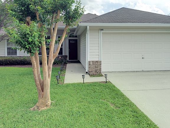 3rd image of 12880 Chets Creek Dr N