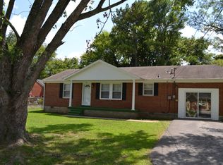 110 Sycamore St, Columbia, TN 38401