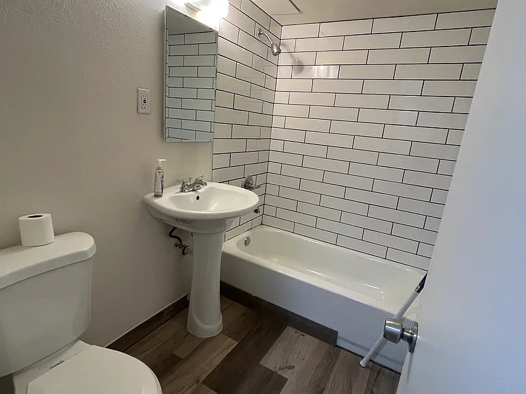 1030 Dayton St #2 — Photo 6