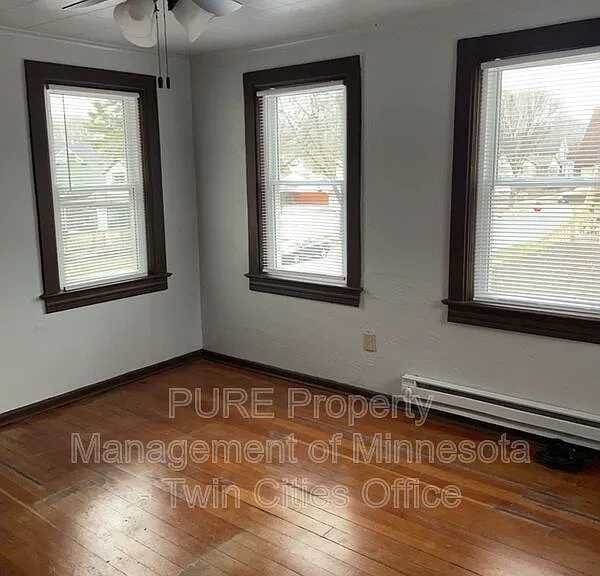 1215 Galtier St #UPPER — Photo 6