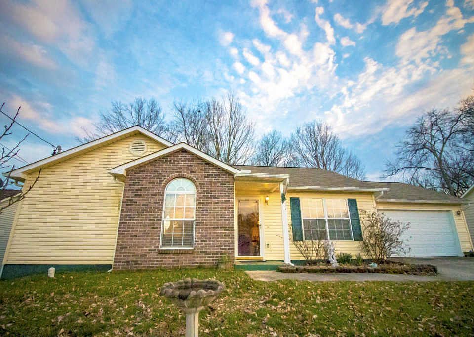 1st image of 7542 Heumsdale Dr