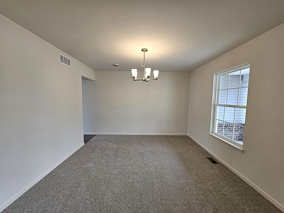 5th image of 10637 Valley View Dr