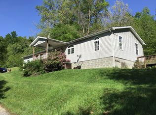 191 Lander Rd, Philippi, WV 26416