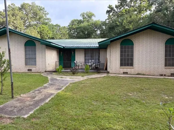 1576 Texas Hwy, Many, LA 71449