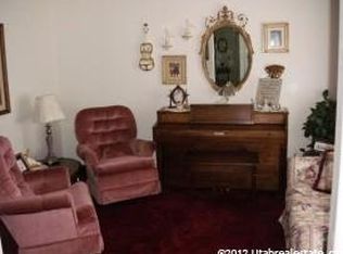226 S Center St, Santaquin, UT 84655