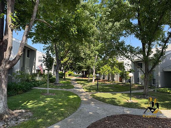 2nd image of 3516 Gold Creek Ln