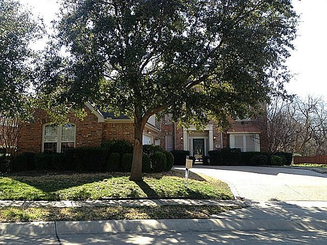 1st image of 612 Golden Leaf Ln