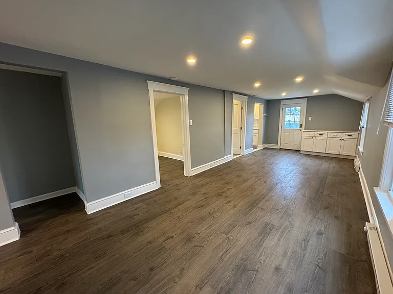 321 Wesley Ave #3 — Photo 7