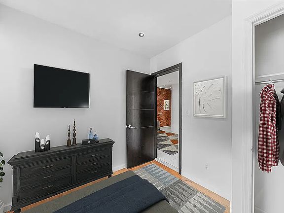5th image of 125 W 106th St #1L