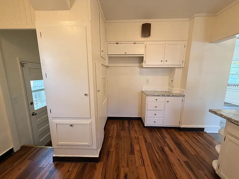 1546 Gould Rd — Photo 12