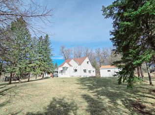 391 Highway 36 W, Roseville, MN 55113