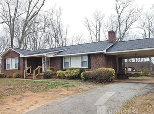 813 Fox Squirrel Ridge Rd, Pickens, SC 29671
