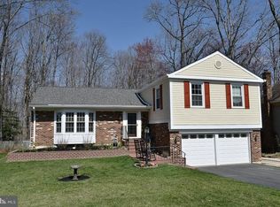 7605 Paloma Ct, Springfield, VA 22153