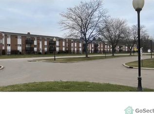 3901 Hammerberg Rd, Flint, MI 48507